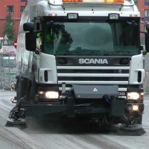 SWEEPER MACHINE